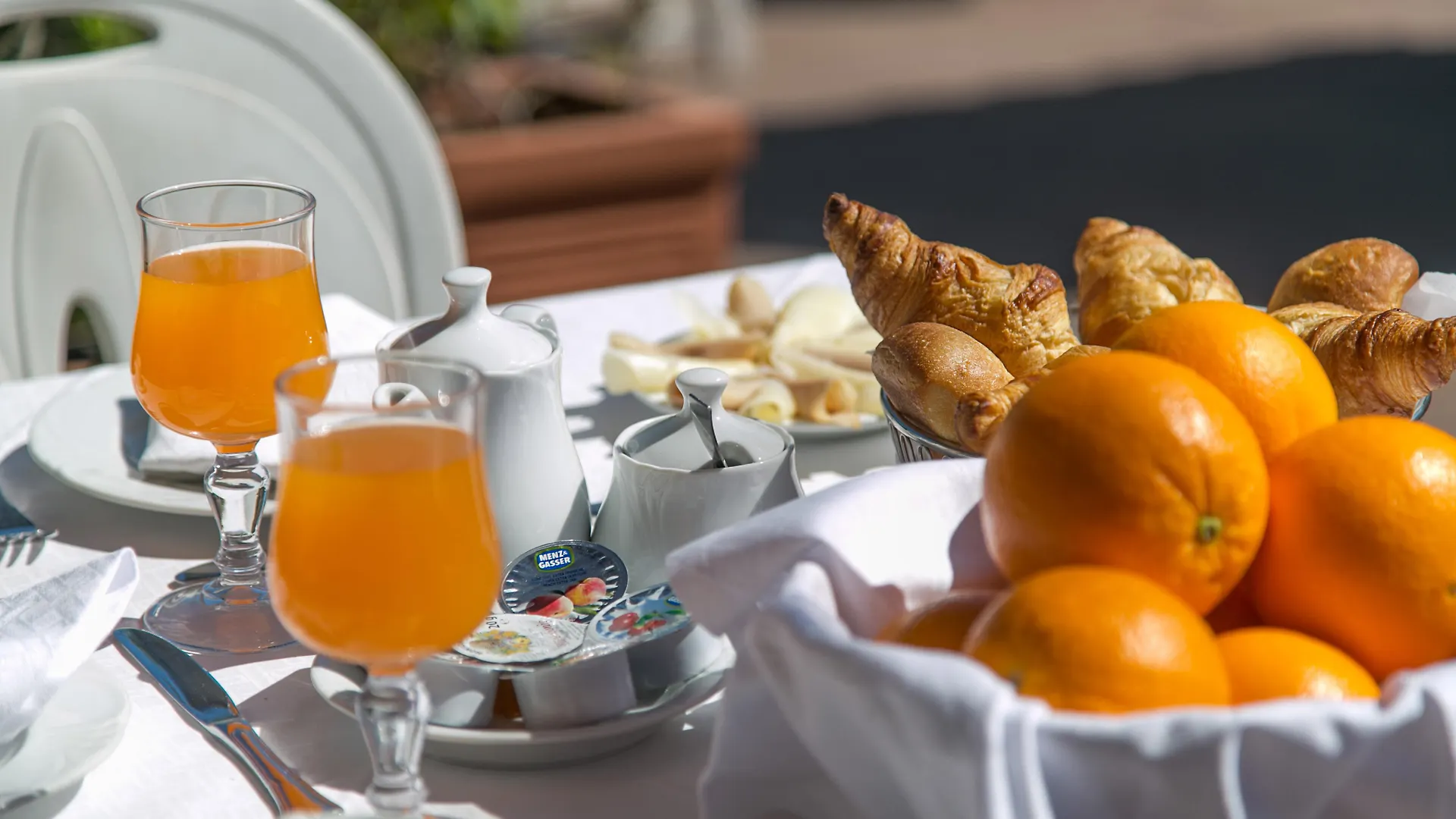 Hotel Pantalon Venice