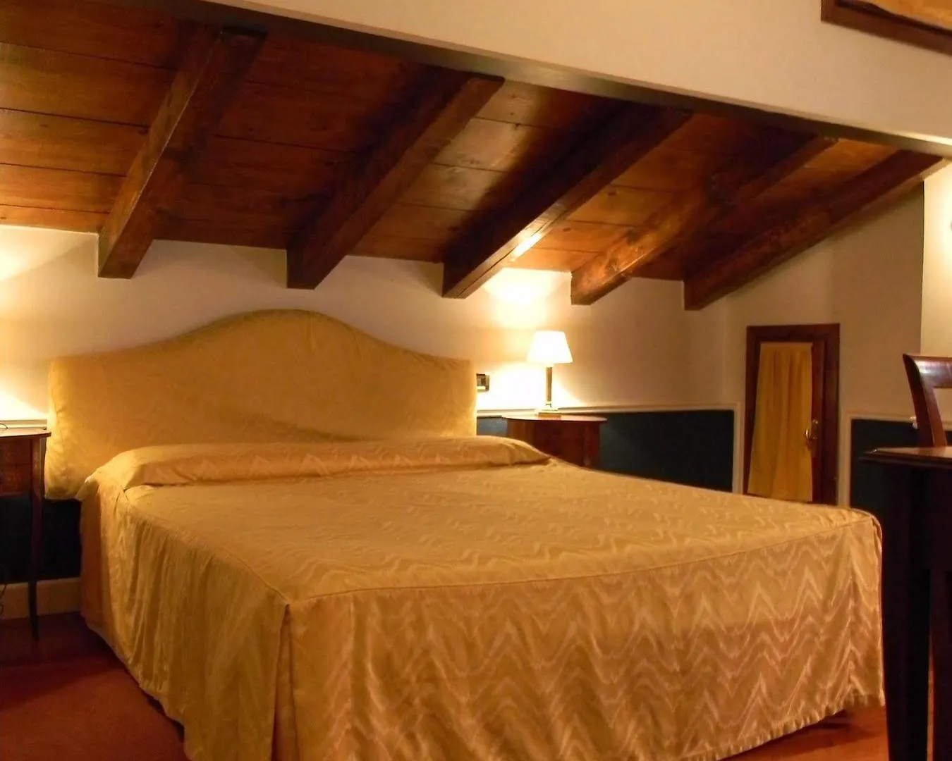 Hotel Pantalon Venice