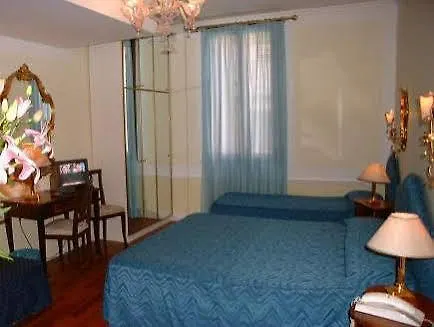 Hotel Pantalon Venice